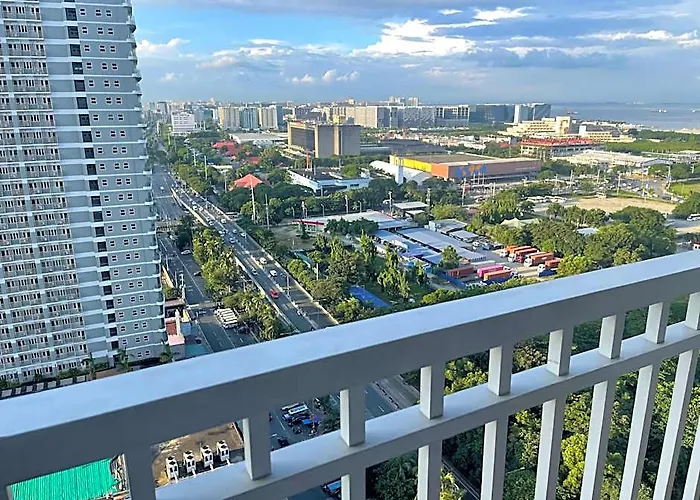 Hotel Spectacular View With Prime Location 4*